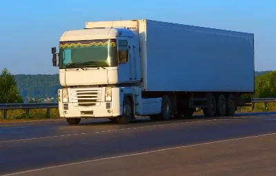 Adana ile Sapanca Arası Öğrenci Eşyası Taşıma